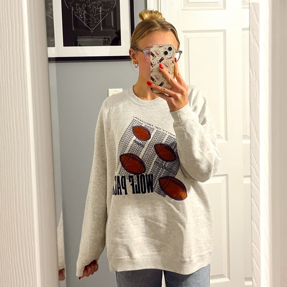 Vintage Wolf Pack Embroidered Crewneck